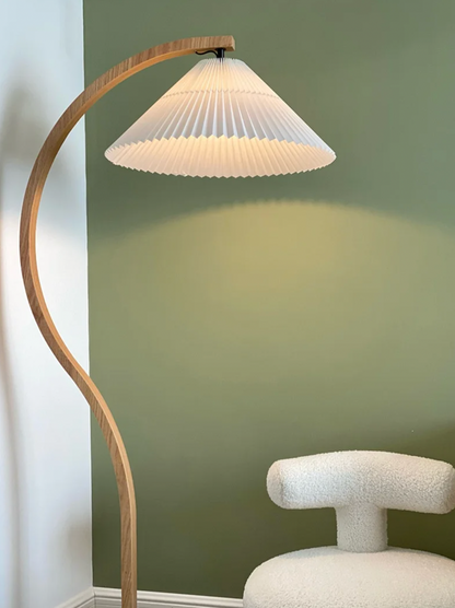 The Boveda Floor Lamp