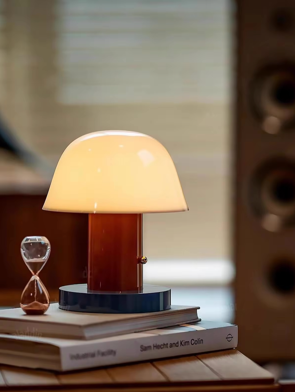 The Seta Touch Lamp